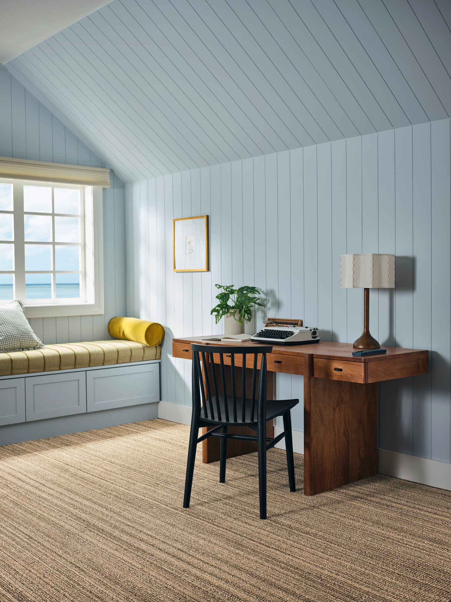 IN RHYTHM WARM TAN StaticImage01