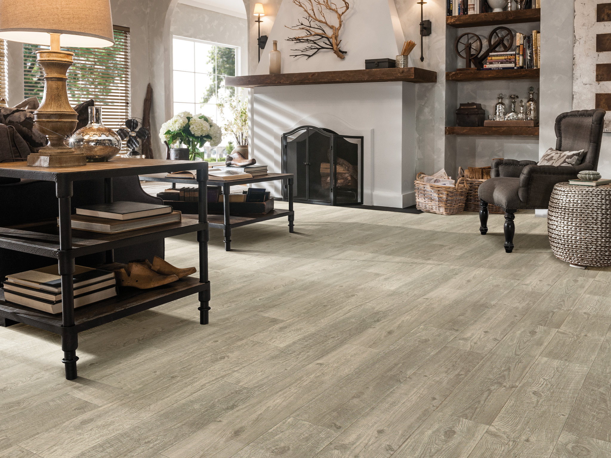 shaw vinyl plank flooring with versafit technology