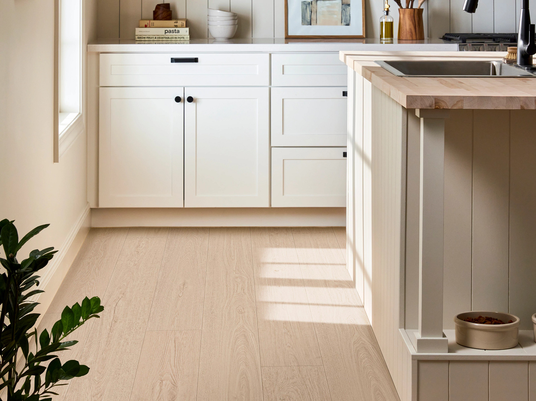 KOMONDOR COPPER DUNE ROOM