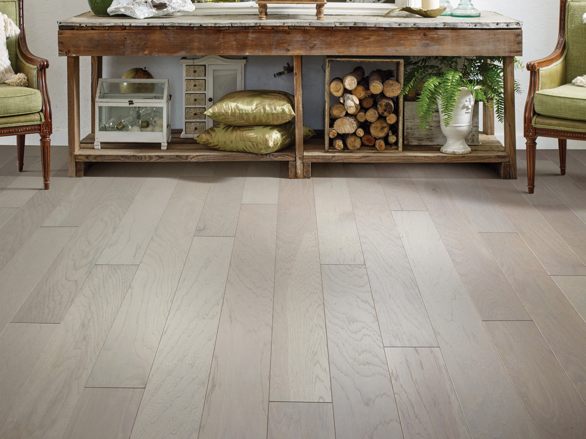 ALPINE HICKORY CENTENNIAL GREY ROOM