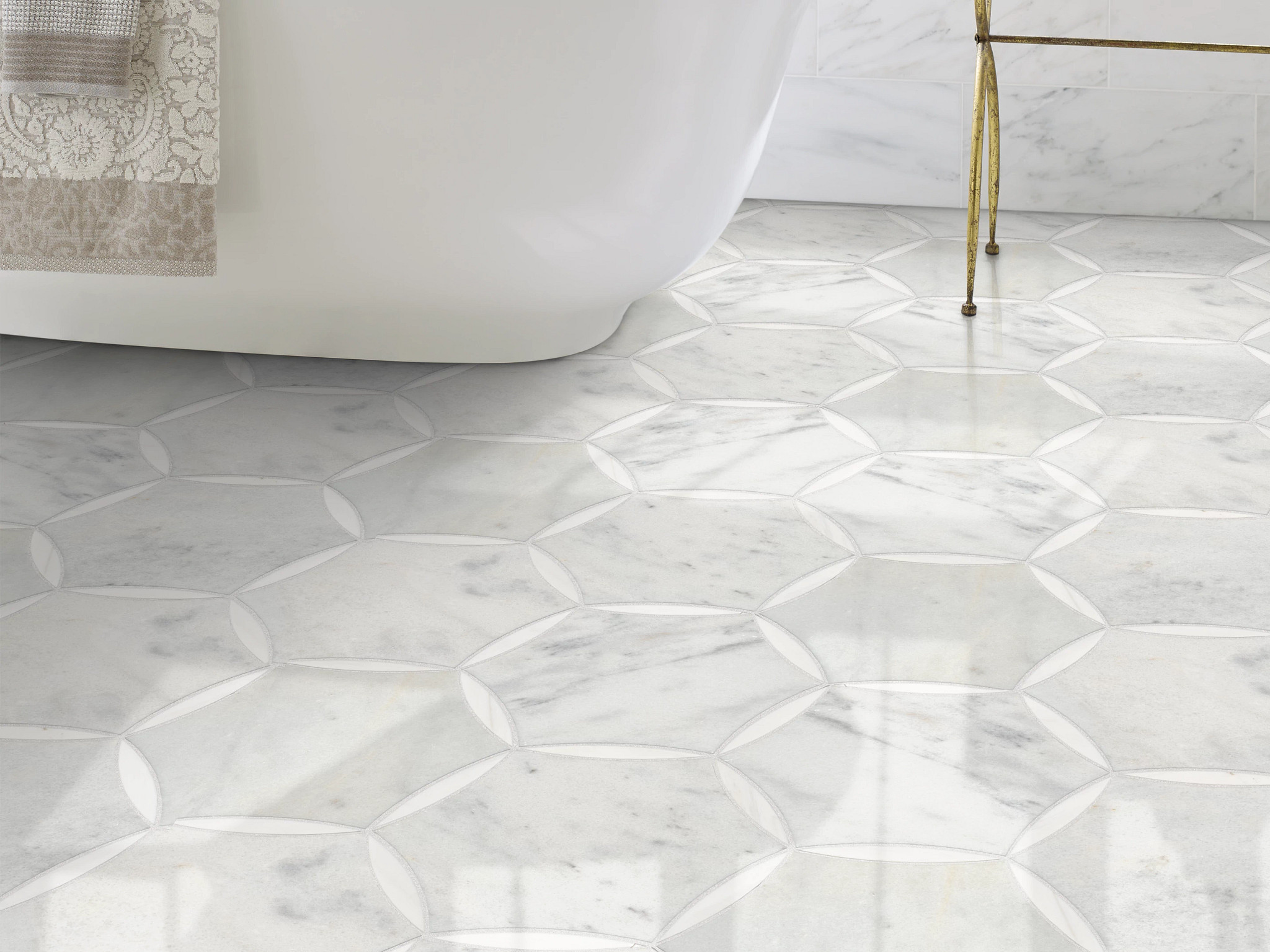 BOCA CIRQUE TURKISH CARRARA ROOM