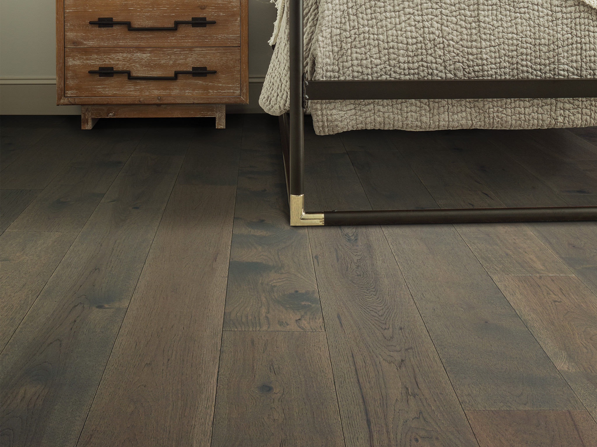 Imperial Pecan ORIGIN ROOM in room