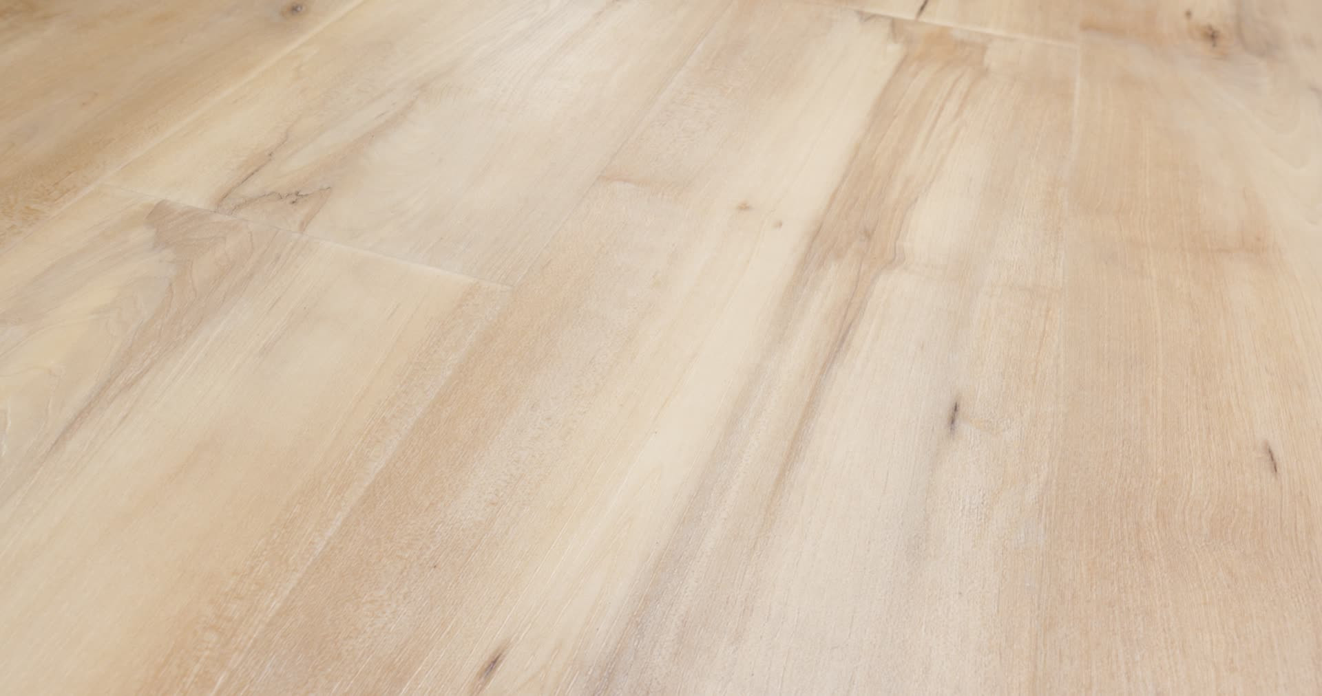 Brookfield Maple LVP Flooring | COREtec