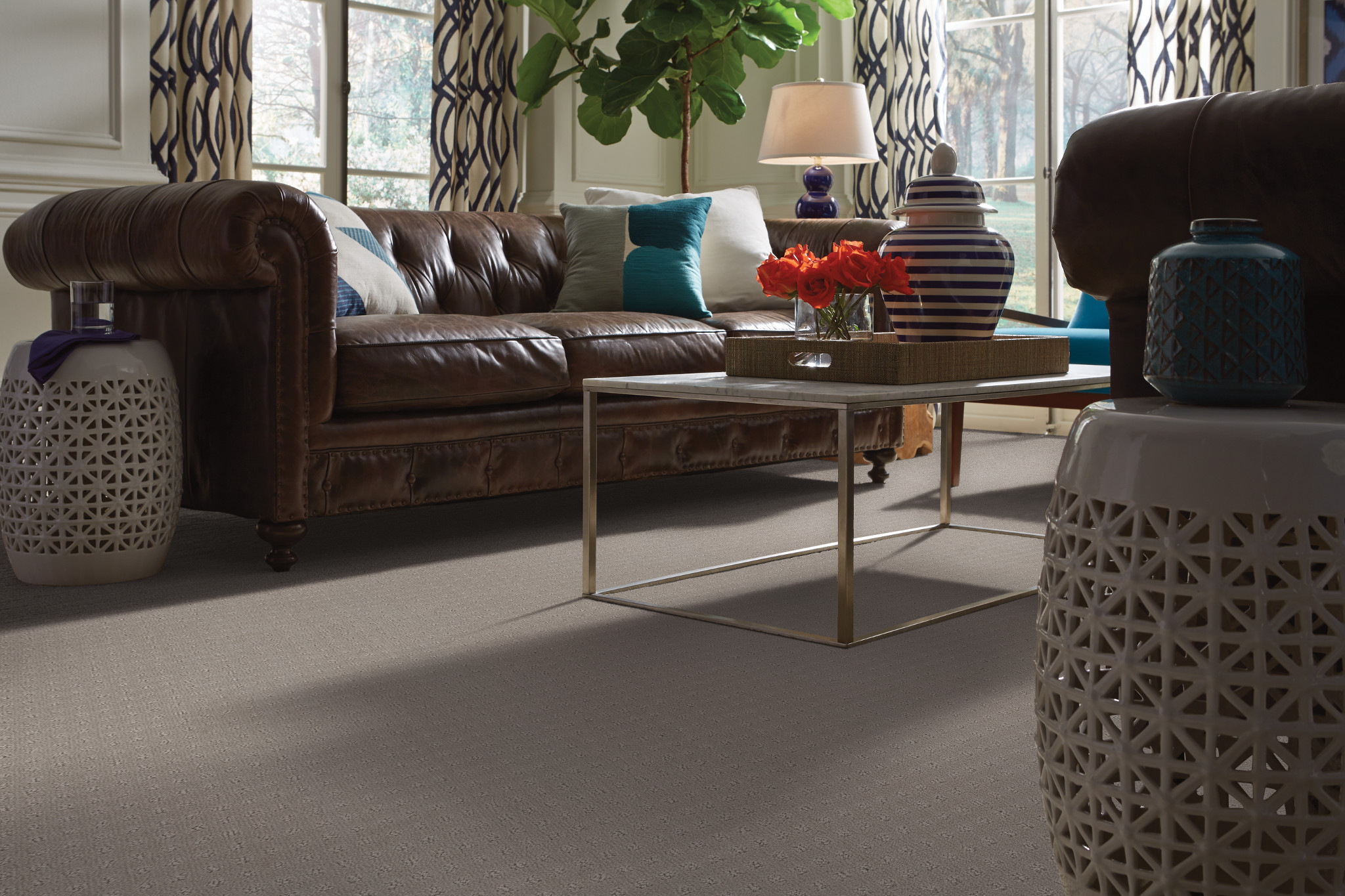 Living room image of No Worries carpet in color Metallic