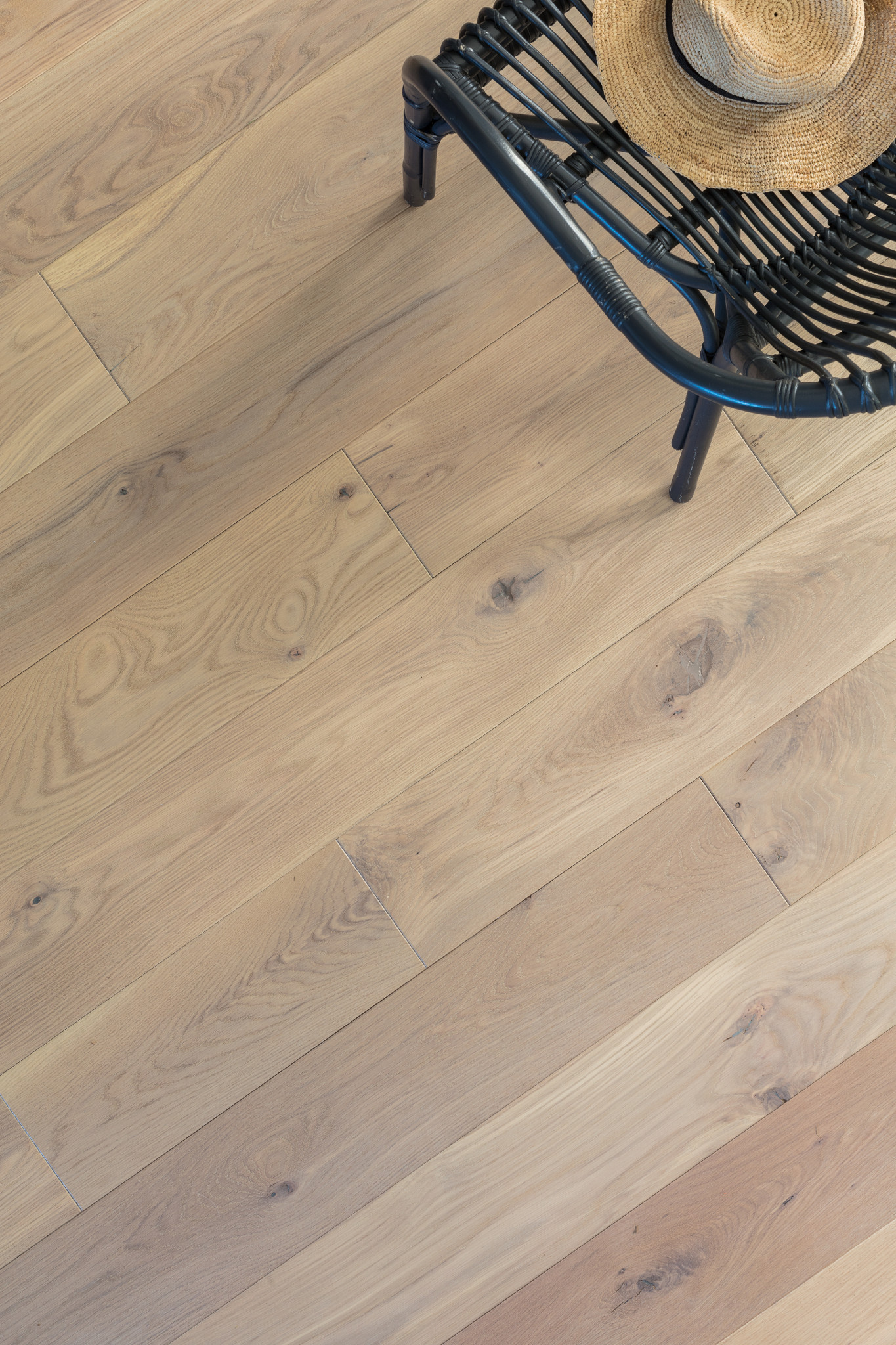 Kensington - Wire Brushed Hardwoods Flooring in Holland Park