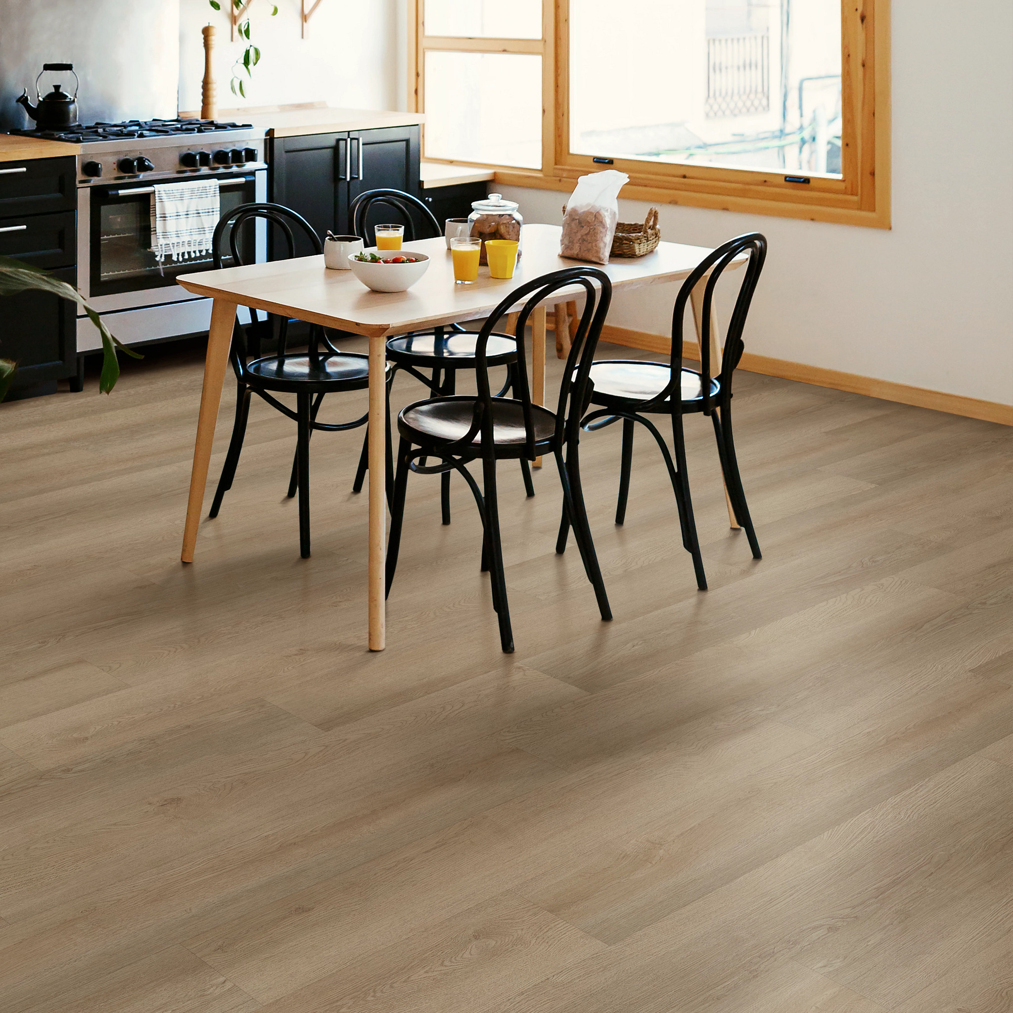 INDWELL-8-5660V-OHLONE-OAK-02027-room-image