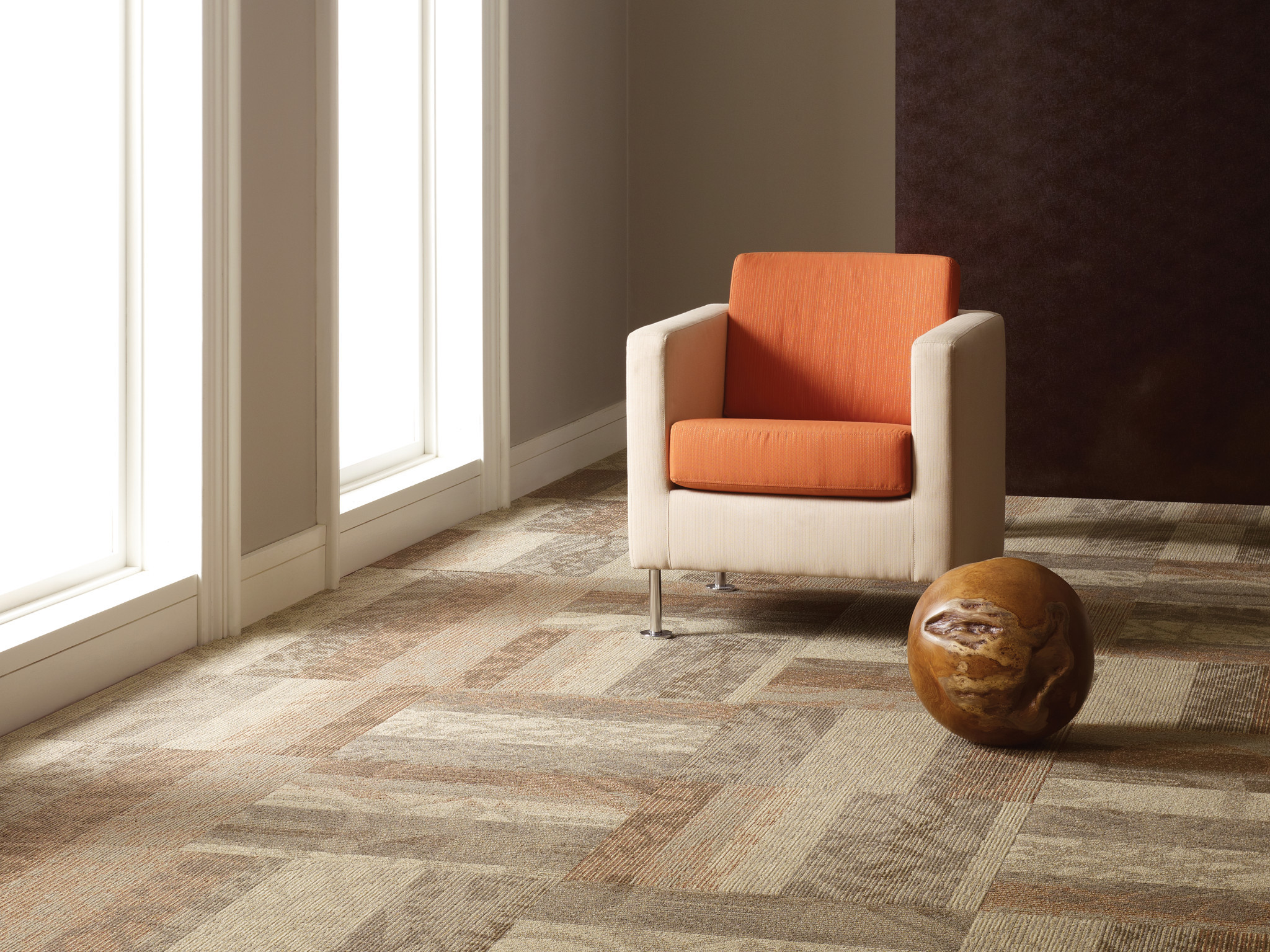 STATIC-54564-TRANSMITTER-00201-room-image