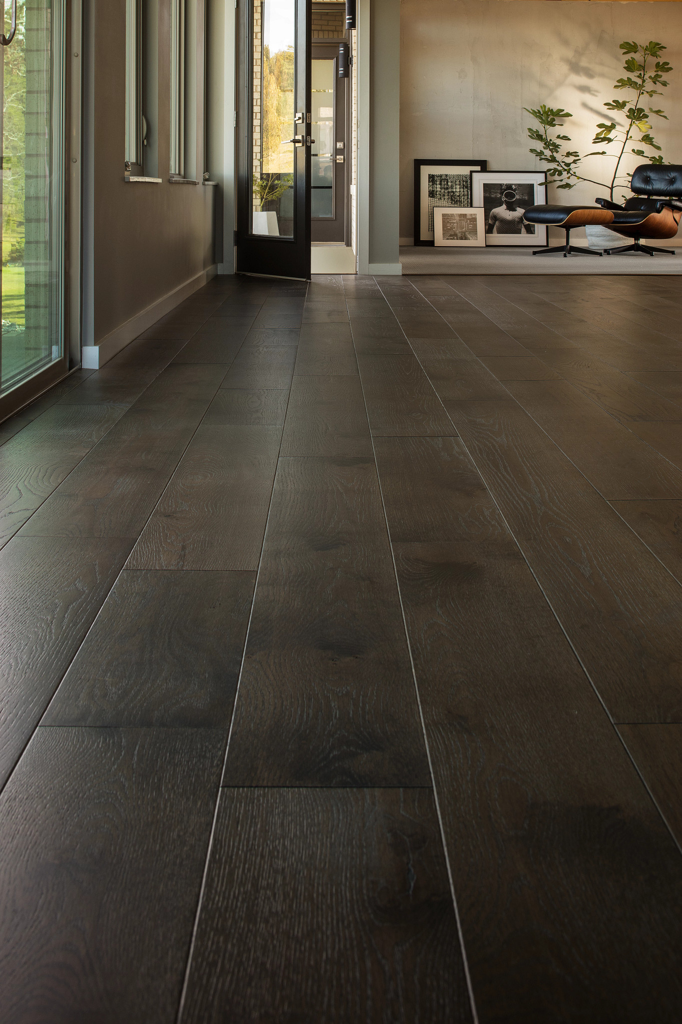 KENSINGTON ST. CHARLES ROOM in room