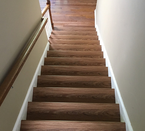 Innovations - Luxury Vinyl - Stair Tread | Shaw Builder Flooring
