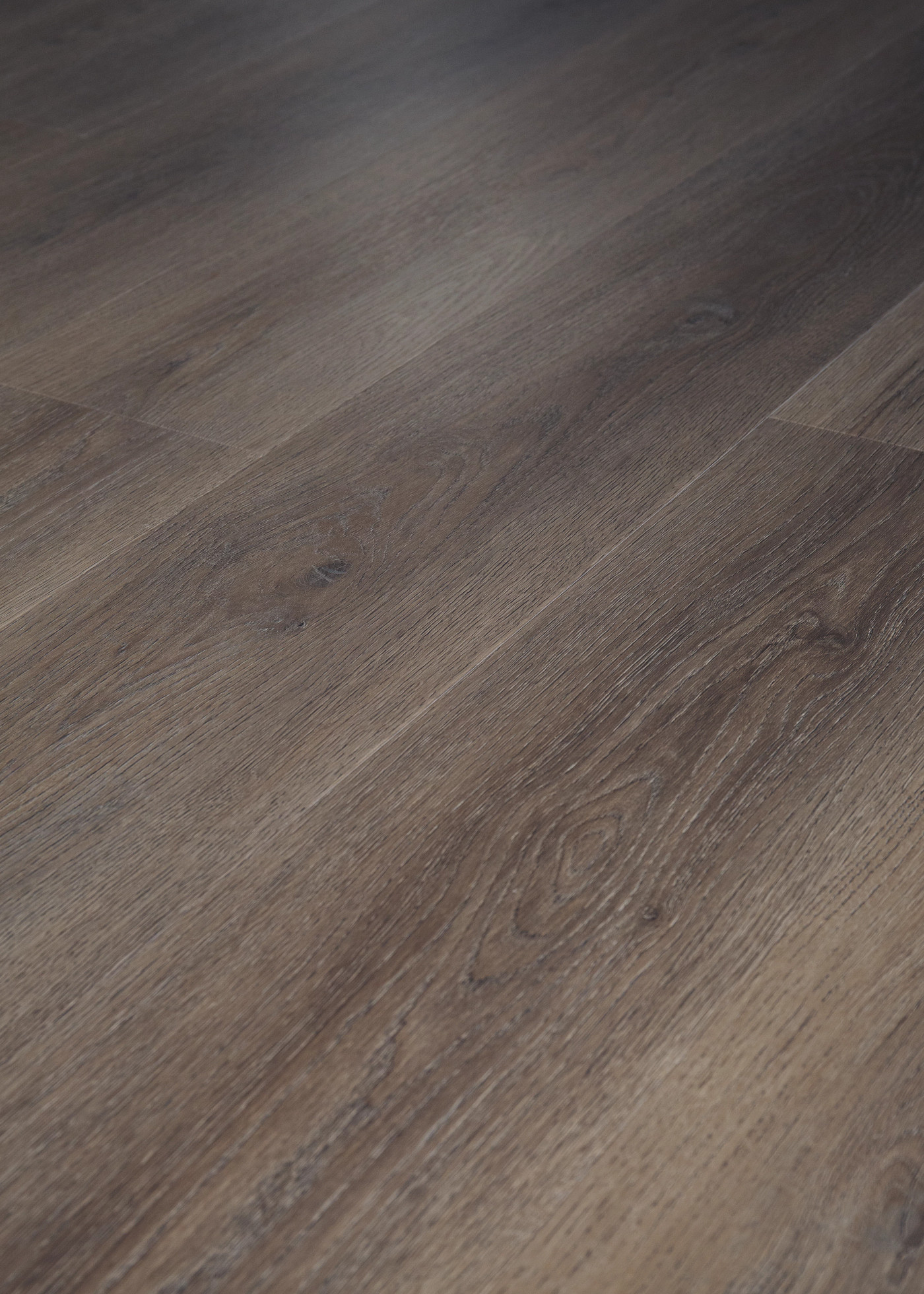 Eastwell  Oak, the manufacturer's video