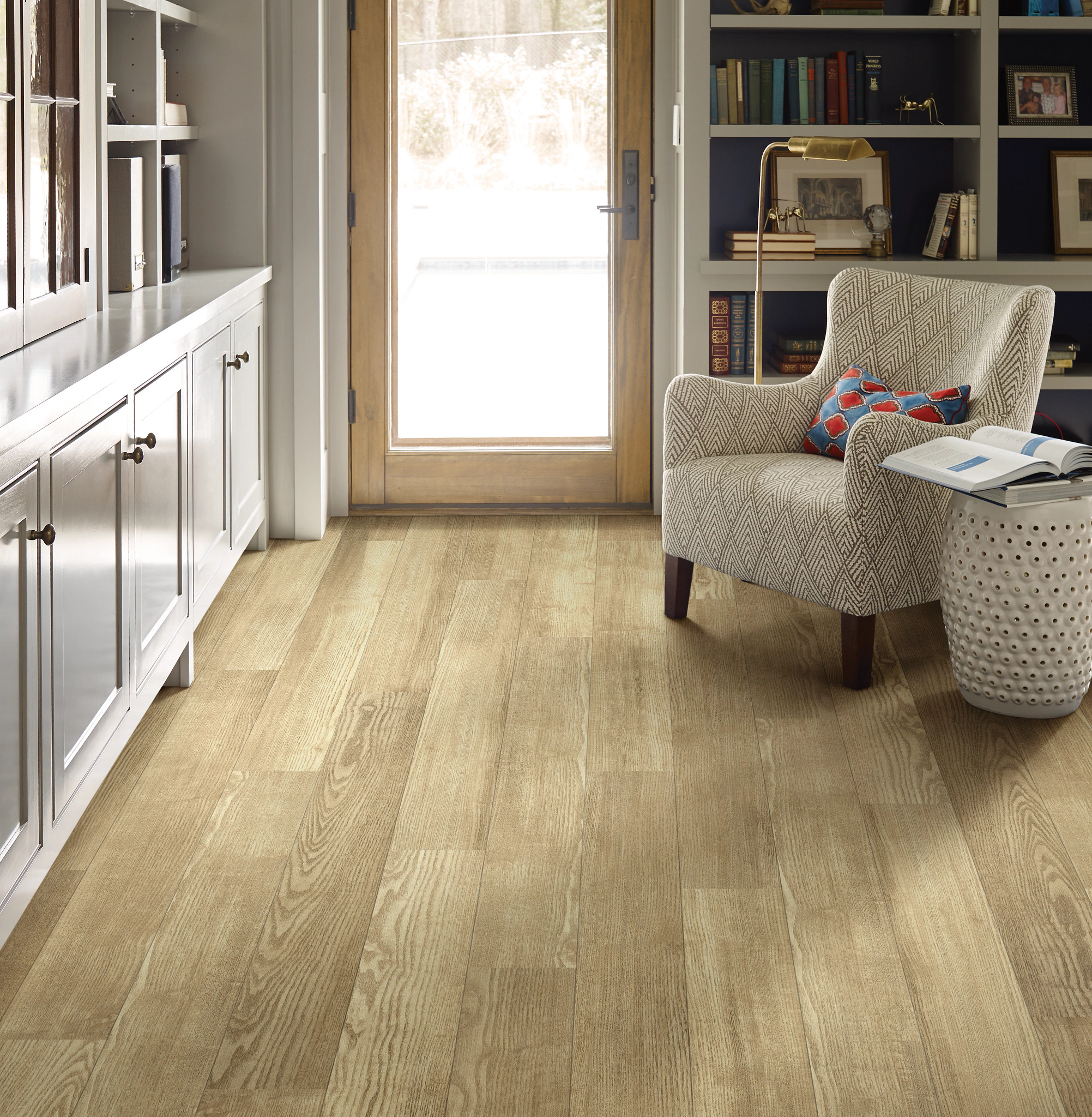 SYMBIOTIC-30-5M304-SANDSTONE-00173-room-image