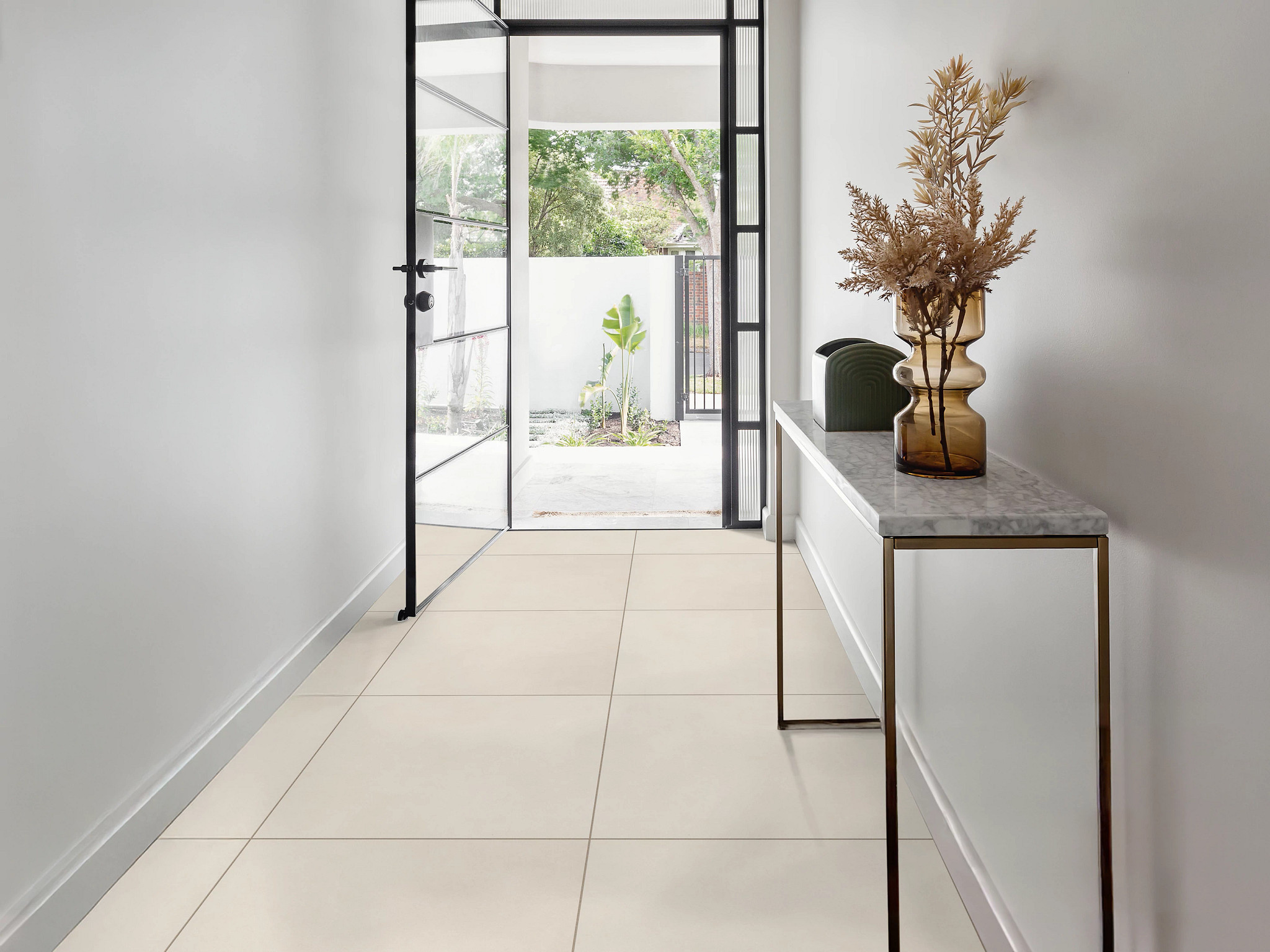 REVEL 24X24 PANNA ROOM