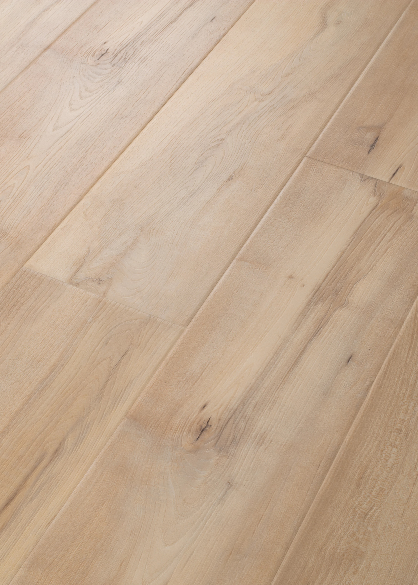 Brookfield Maple LVP Flooring | COREtec