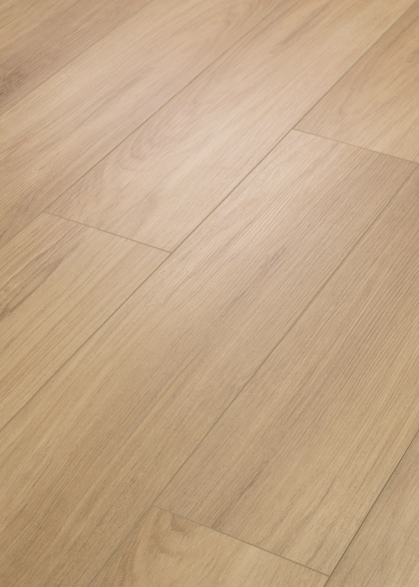 DISTINCTION PLUS HAZELNUT BROWN ANGLED