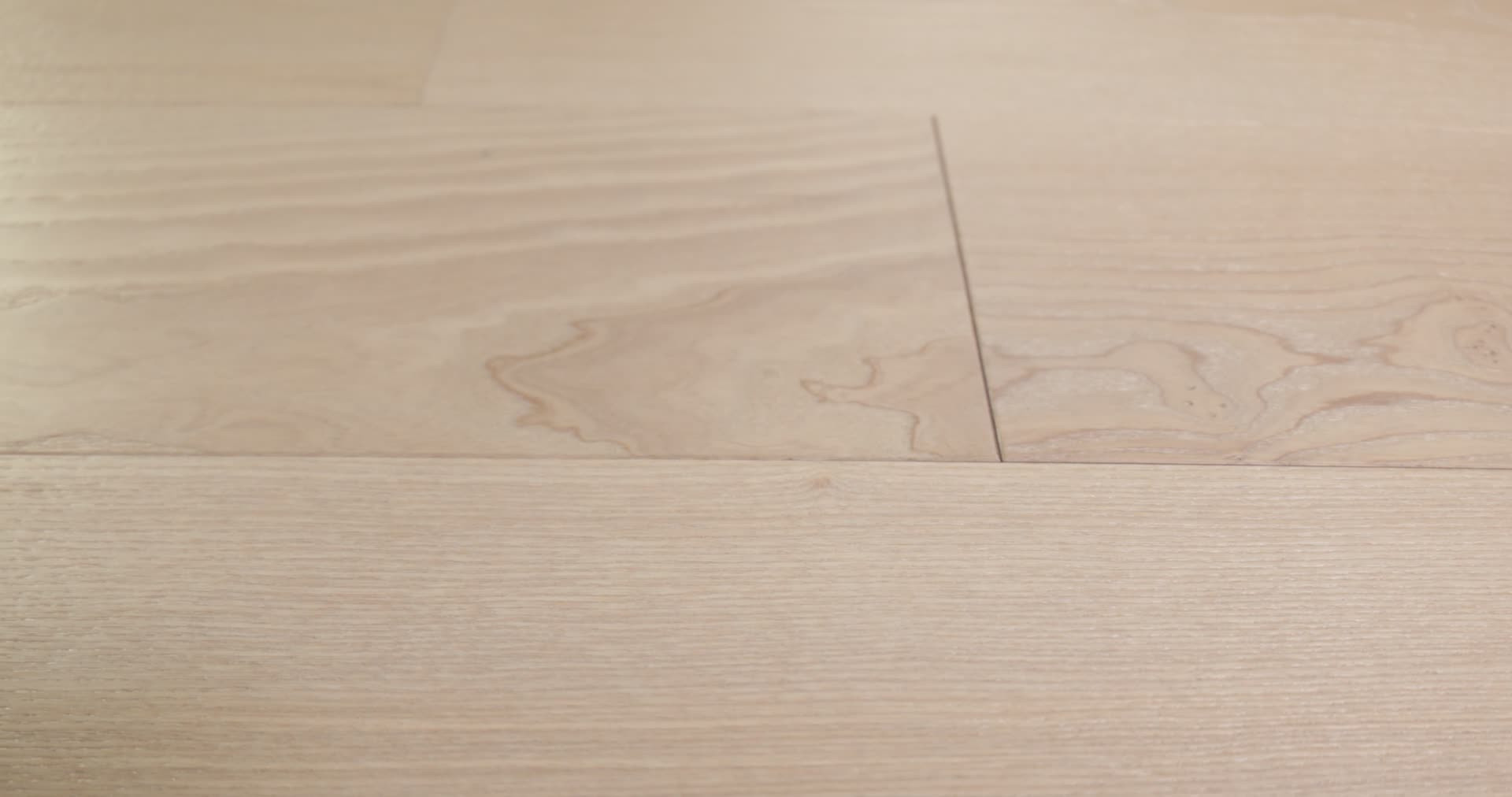 EUROPEAN ASH METRO 360PROD